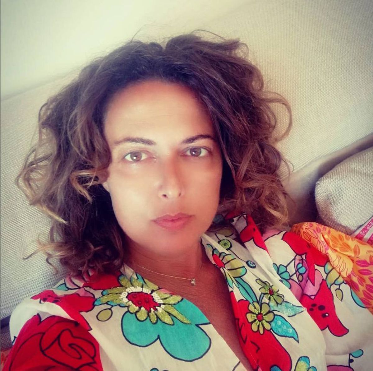 Moment controversat în Conference League » Imediat după gol, antrenorul Fiorentinei a mers în spatele băncii și a sărutat o jurnalistă căsătorită