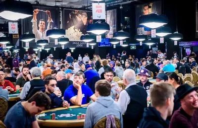 5 EXPLOZII DE NERVI LA MESELE DE POKER