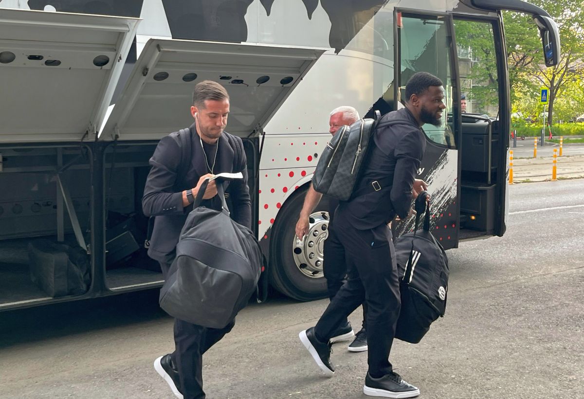 Imagini surprinse de reporterii GSP în Giulești, înainte de Rapid - U Cluj