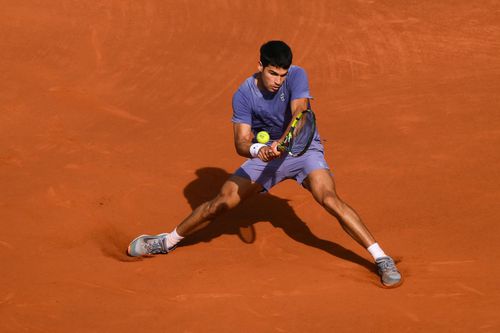 Carlos Alcaraz s-a calificat în finala Barcelona Open 2025/Foto: Getty Images