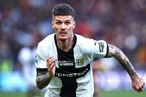 Dennis Man vrea să plece de la Parma! » Unde poate să ajungă