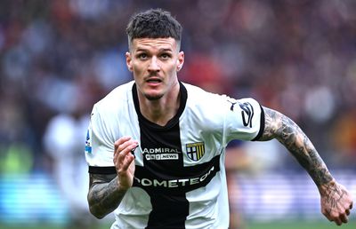 „Negocierile sunt avansate” » Cât plătește PSV pentru transferul lui Dennis Man + Detaliile contractului