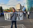Umăr la umăr înaintea sprintului final: Universitatea Craiova îi anulează ultima șansă lamentabilei Rapid și o egalează pe U Cluj