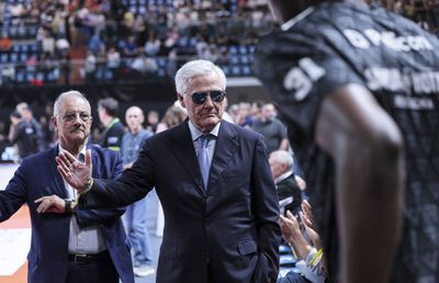 Un club istoric scos la vânzare! „Regele cafelei” anunță: „Voi asculta ofertele”