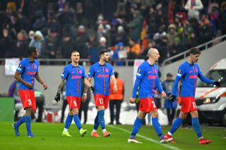 Mirel Rădoi a lămurit situația jucătorului dispărut din „primul 11” de la FCSB: „I-am zis că trebuie să spună adevărul”