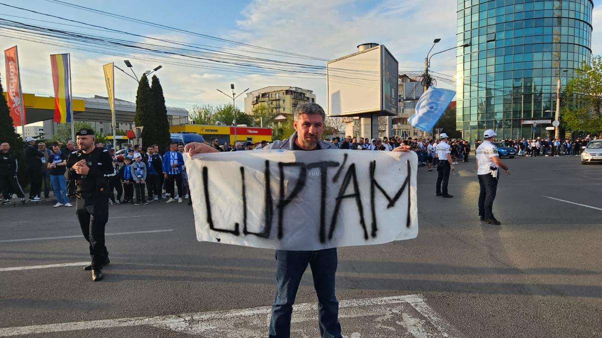 Umăr la umăr înaintea sprintului final: Universitatea Craiova îi anulează ultima șansă lamentabilei Rapid și o egalează pe U Cluj