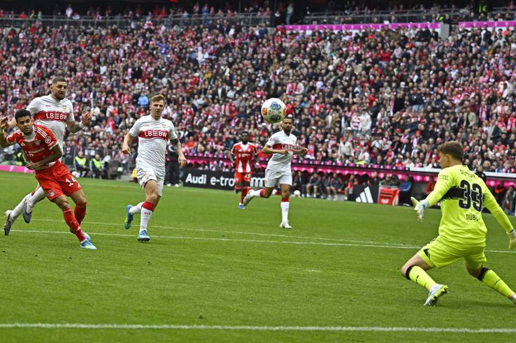 Bayern Munchen - Stuttgart // foto: Imago Images