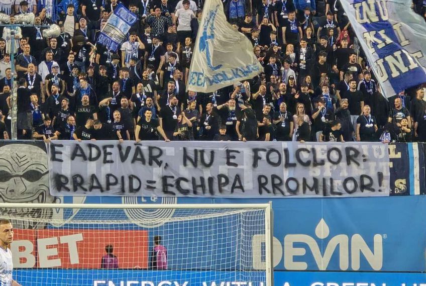 Mesajele rasiste afișate de suporterii olteni