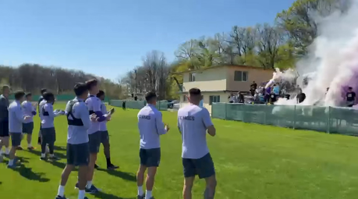 „Aduceți Cupa în Trivale!” » Show la antrenamentul echipei dinaintea meciului din semifinalele Cupei României