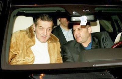 Gigi Becali, mesaj pentru Adrian Mititelu după ce FC U Craiova a promovat în Liga 2: „Acolo e palmaresul”