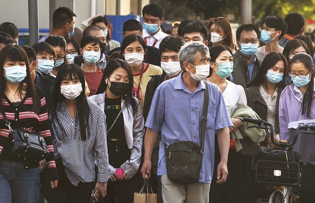 COVID-19. China se teme de al doilea val de îmbolnăviri: 100 de milioane de oameni în carantină