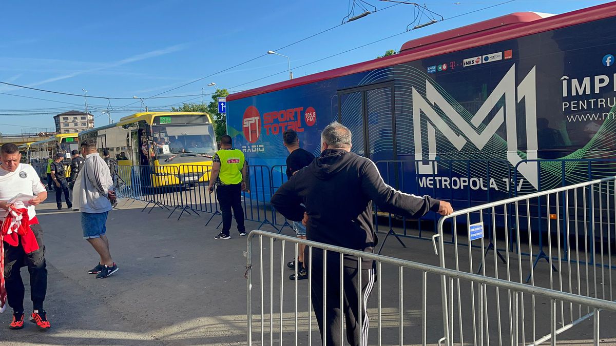 Sepsi - FC Voluntari. 10 autocare din Voluntari au venit în Giulești