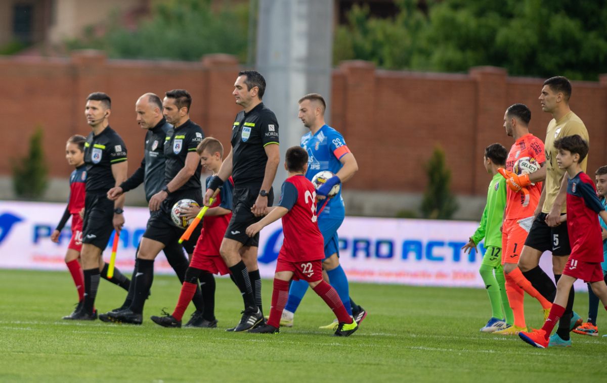 Final dramatic la retrogradare: Chindia revine de la 0-2, dar pică în B! FC Argeș, duel „șoc” cu Dinamo/Oțelul + FCU Craiova câștigă play-out-ul și va fi gazdă în barajul pentru Europa