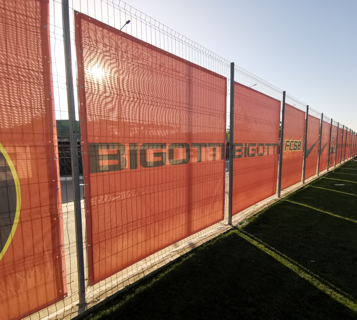 Află cine triumfă indiferent de rezultat în Duelul Superligii de duminică seară