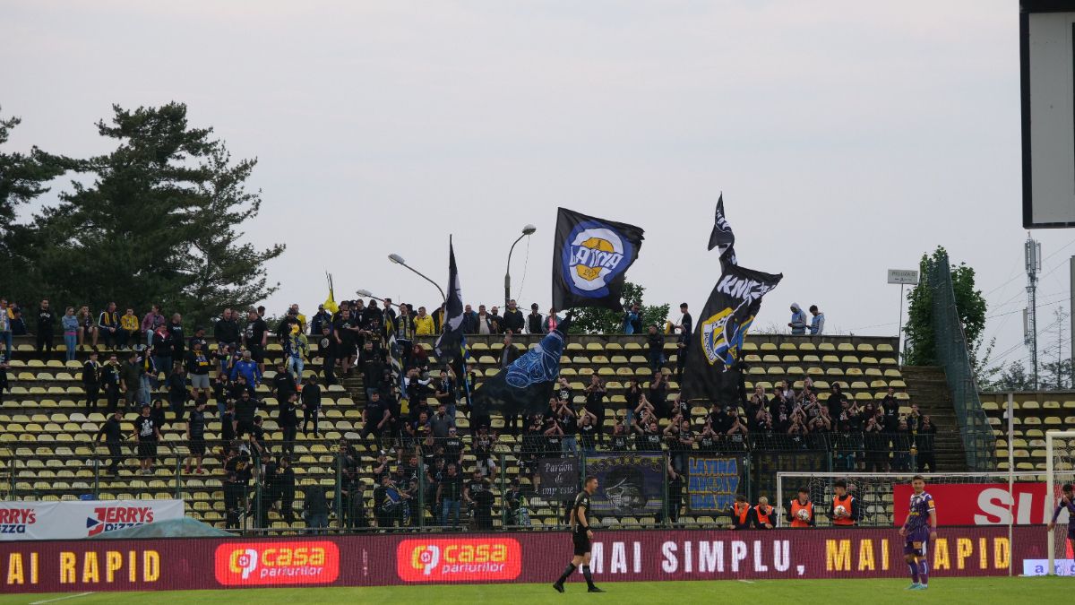 Final dramatic la retrogradare: Chindia revine de la 0-2, dar pică în B! FC Argeș, duel „șoc” cu Dinamo/Oțelul + FCU Craiova câștigă play-out-ul și va fi gazdă în barajul pentru Europa