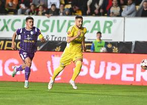 Au primă specială ca să-și retrogradeze adversara! Câți bani vor primi jucătorii Petrolului pentru o victorie cu FC Argeș