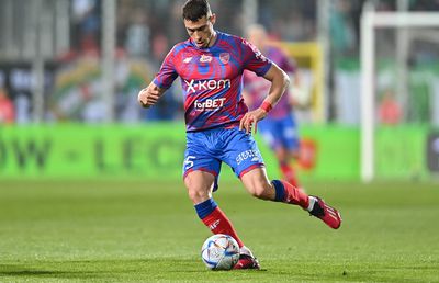 E născut în Franța, dar visează să joace pentru România: „Nu e ușor când ești crescut în străinătate, dar nu m-am gândit vreun moment să refuz convocarea”