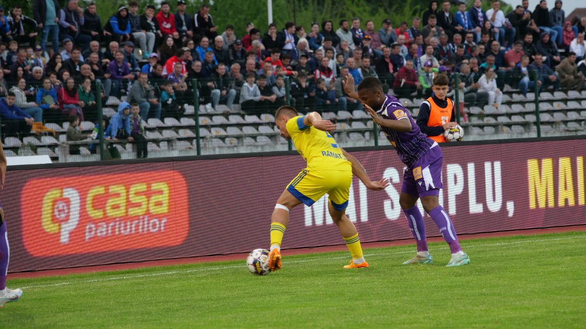 Final dramatic la retrogradare: Chindia revine de la 0-2, dar pică în B! FC Argeș, duel „șoc” cu Dinamo/Oțelul + FCU Craiova câștigă play-out-ul și va fi gazdă în barajul pentru Europa