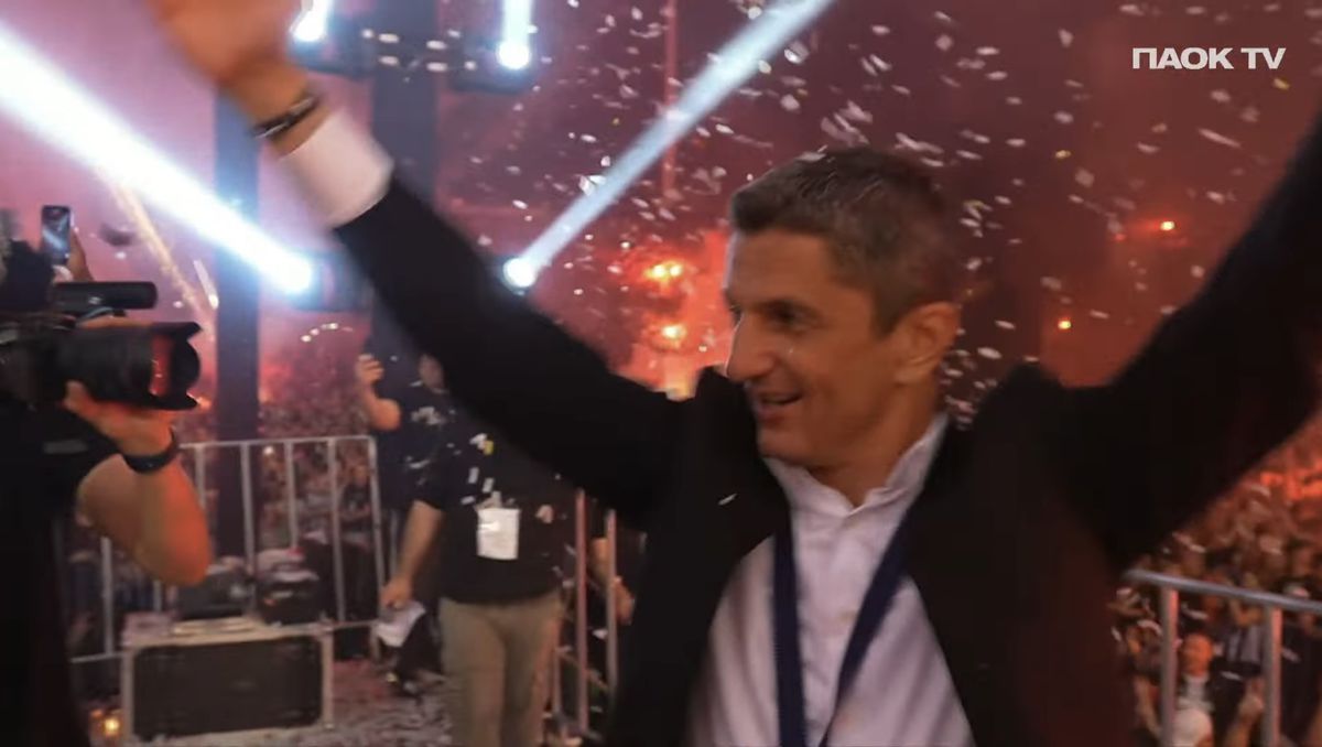 Ce performanță pentru Răzvan Lucescu! CAMPION cu PAOK pentru a doua oară » Haos pe gazon la final, au intrat scutierii!