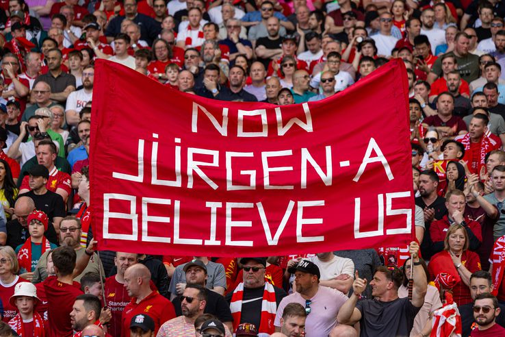 Fanii lui Liverpool, scenografie impresionantă pentru Jurgen Klopp, foto: Imago Images