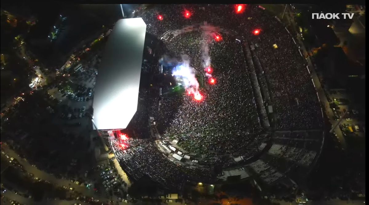 Imagini COPLEȘITOARE de pe Toumba, de la petrecerea de titlu a lui PAOK » Mircea Lucescu, alături de Răzvan