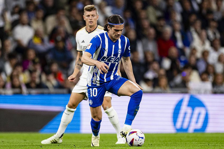 Ianis Hagi, în timpul partidei cu Real Madrid. Sursă foto: Imago