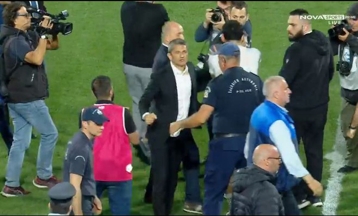 Răzvan Lucescu, la 5 minute după titlul cucerit cu PAOK: „Ți-o spun în felul meu, te consider prieten!”