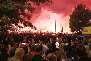 Fiesta la Salonic după ce Răzvan Lucescu și PAOK au câștigat titlul! » Artificii și zeci de mii de suporteri așteaptă campionii Greciei