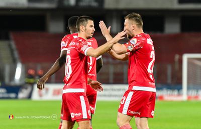 Focurile barajului pentru Dinamo și Csikszereda