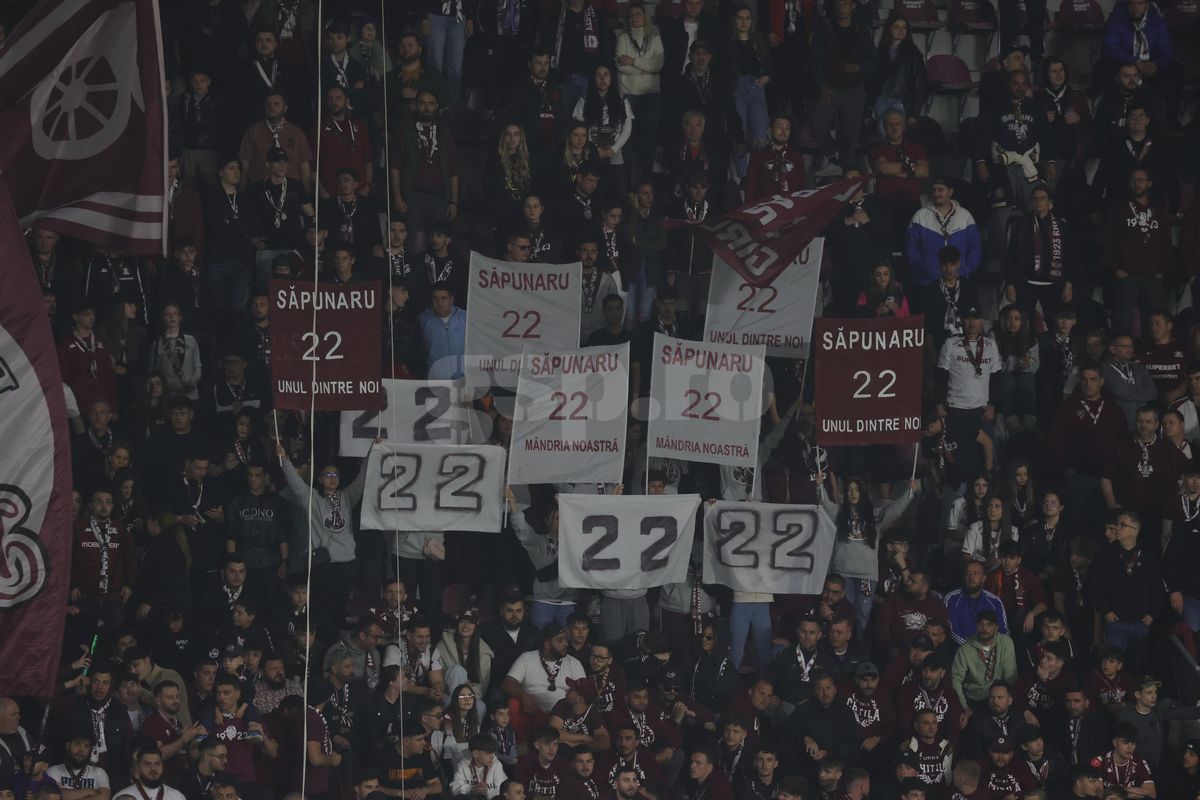 Cristian Săpunaru s-a retras! Discurs în lacrimi al fotbalistului: „Gata, s-a terminat” » Fanii Rapidului, la înălțime: „Ține minte, îți stă bine președinte!”