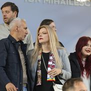 Soția lui Cristi Săpunaru, în Giulești, la Rapid - CFR/ FOTO: Ionuț Iordache (GSP)