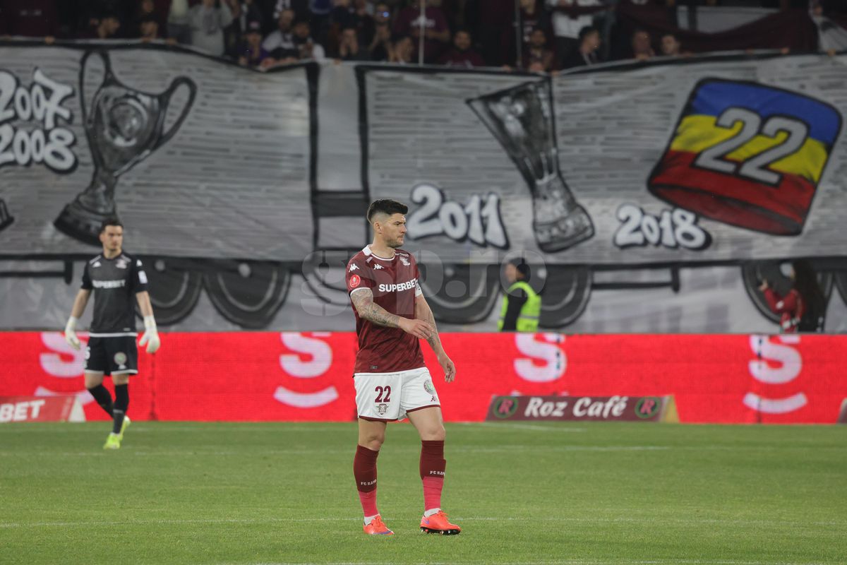 Răsturnare surprinzătoare în mercato din Superliga! GSP, confirmat: Ciprian Deac și Mario Camora au semnat noi contracte cu CFR Cluj