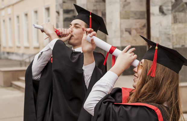 Cum să combini sportul și ceremonia de absolvire pentru un eveniment unic și memorabil