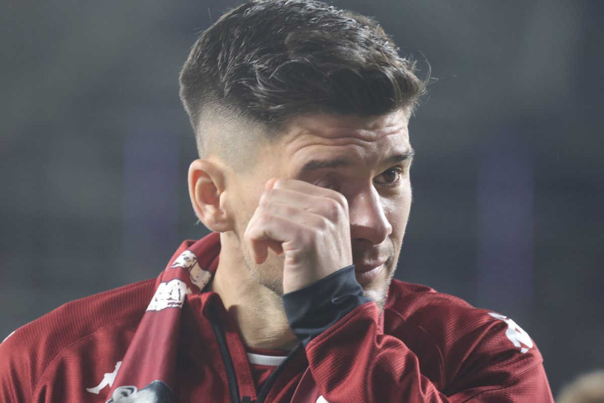 Cristian Săpunaru, cu lacrimi în ochi și zâmbet pe față la ultimul flash-interviu ca jucător: „Mi-aș da 10 ani înapoi”