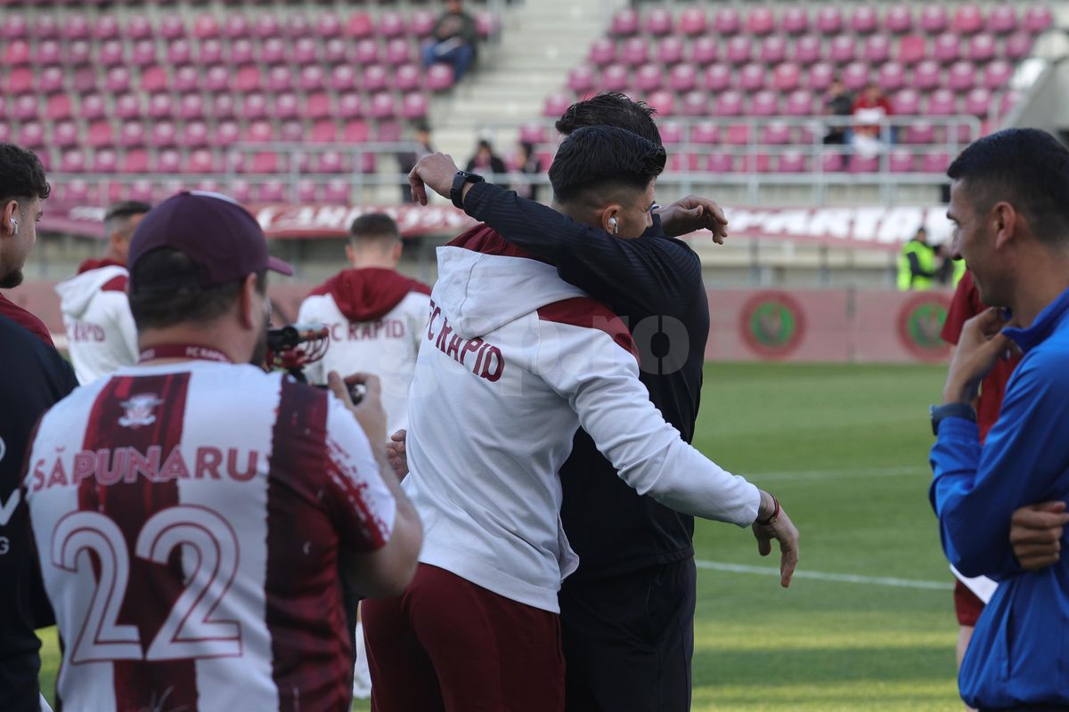 Cristian Săpunaru s-a retras! Discurs în lacrimi al fotbalistului: „Gata, s-a terminat” » Fanii Rapidului, la înălțime: „Ține minte, îți stă bine președinte!”