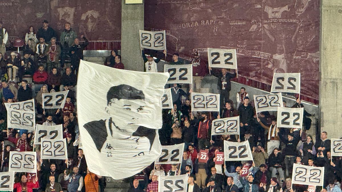 Cristian Săpunaru s-a retras! Discurs în lacrimi al fotbalistului: „Gata, s-a terminat” » Fanii Rapidului, la înălțime: „Ține minte, îți stă bine președinte!”