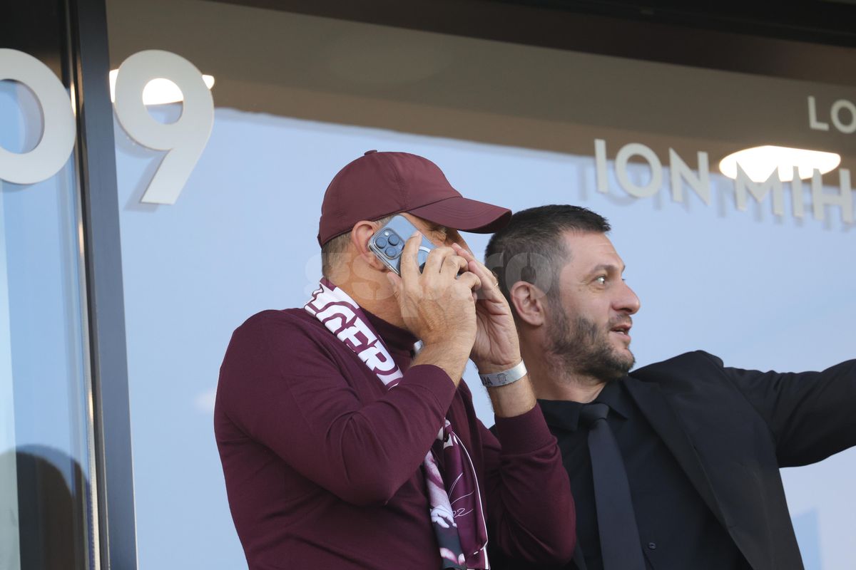 I-au cerut demisia lui Marius Șumudică în Rapid - CFR Cluj: „Lasă-ne, lasă-ne”