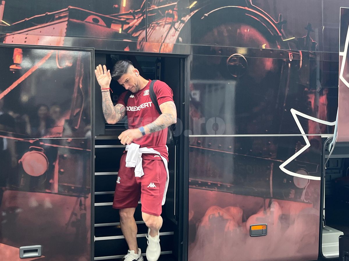 Rapid, tricouri speciale în duelul cu CFR Cluj » Ce va apărea pe spatele fotbaliștilor