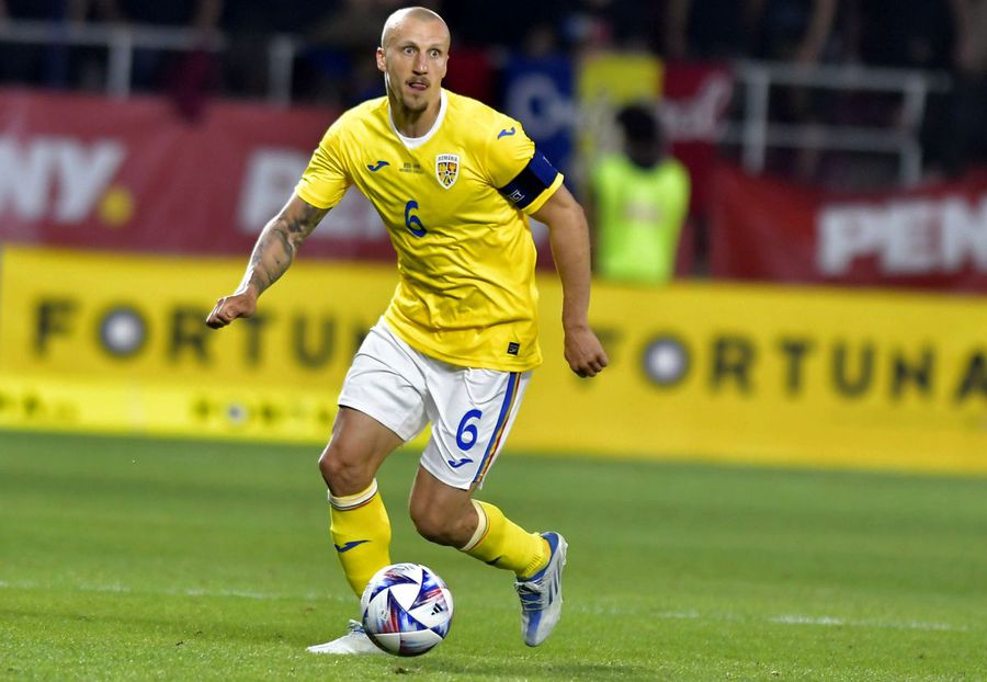 Vlad Chiricheș, pe 14 iunie 2022, în România - Muntenegru 0-3/ foto: Imago Images Revenire după 3 ani la echipa națională! Mircea Lucescu a recunoscut: „Da, îl convoc”