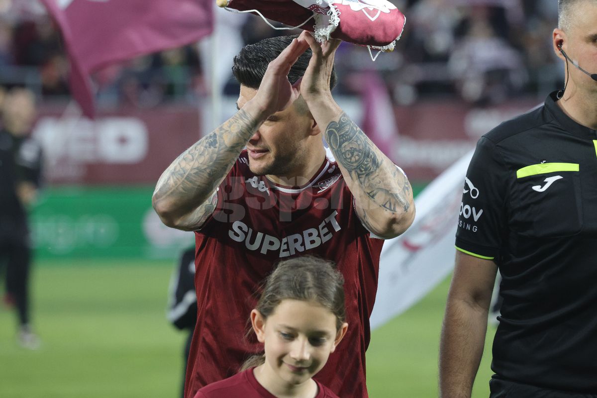 Cristian Săpunaru s-a retras! Discurs în lacrimi al fotbalistului: „Gata, s-a terminat” » Fanii Rapidului, la înălțime: „Ține minte, îți stă bine președinte!”