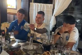 Imagini tari de la cea mai nouă petrecere a campionilor de la Craiova » Cine a dat cei mai mulți bani pentru dedicații