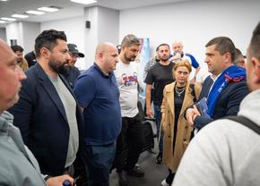 Ministrul Apărării Naționale a organizat o întâlnire cu suporterii Stelei la stadion: „Sufletul este umilit de ani de zile”