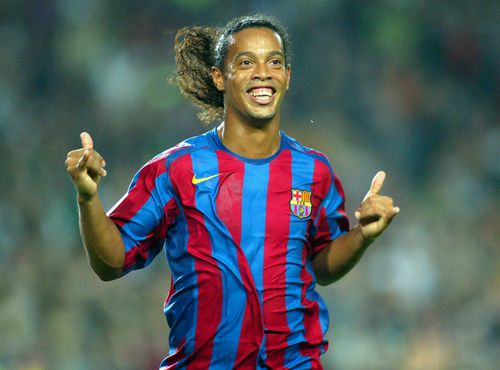 Fernando Cáceres, 51 de ani, își amintește duelul cu Ronaldinho la un meci Celta - Barcelona