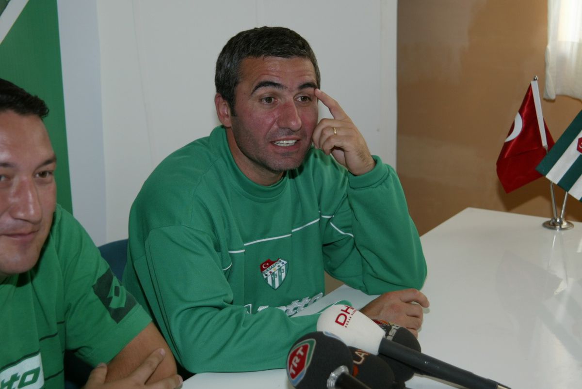 Gică Hagi debuta în Liga 1 acum 39 de ani: „Nu aveai cum să nu-l simpatizezi. Tupeul său în joc era extraordinar”