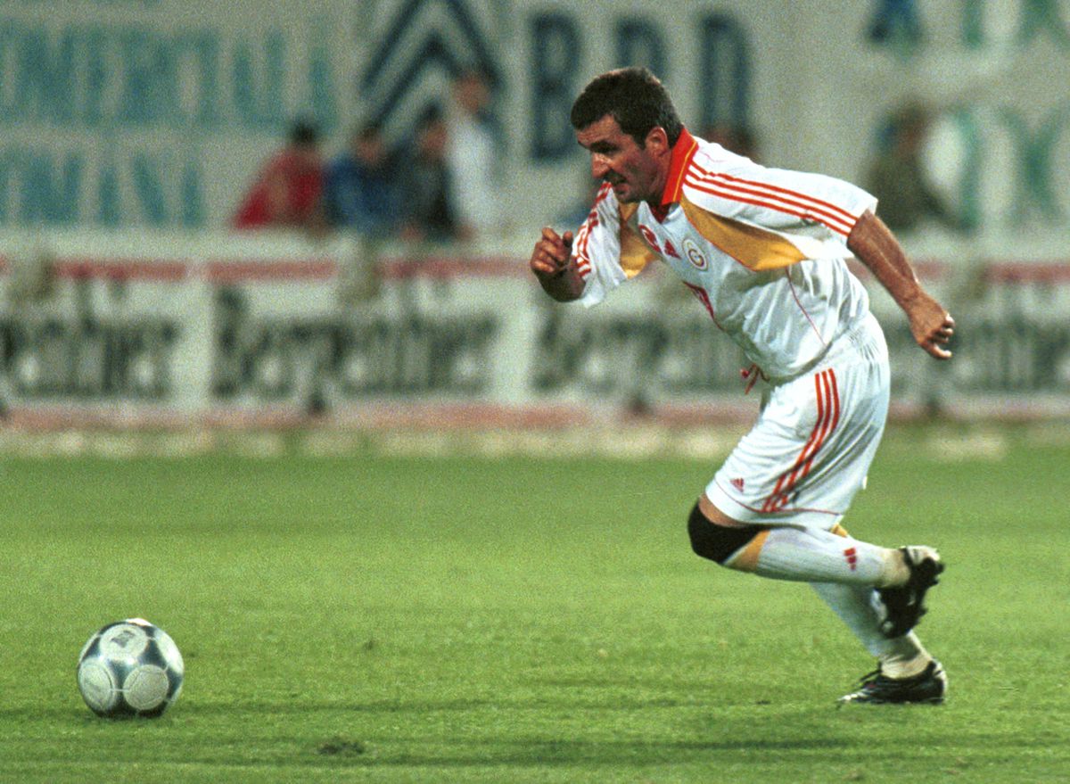 Gică Hagi a împlinit astăzi 59 de ani! 10 lucruri inedite: cum a vrut Johan Cruyff să își dea demisia pentru el și de ce își tăia jambierele