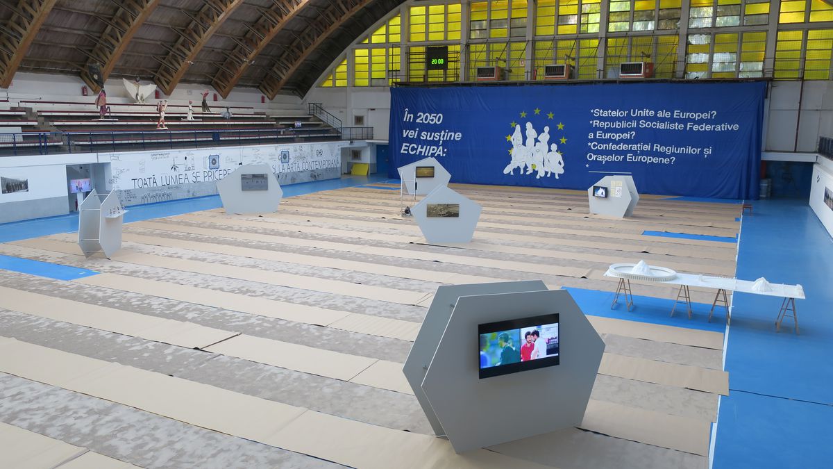 „FOTBAL. REALISMUL JOCULUI” - mixul perfect dintre sport și artă contemporană