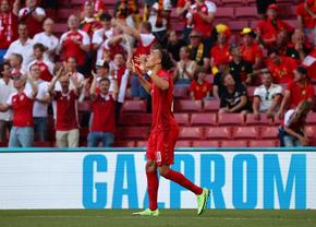 Încă un incident la Euro 2020! Un fan aproape să intre în vestiar la Belgia - Danemarca