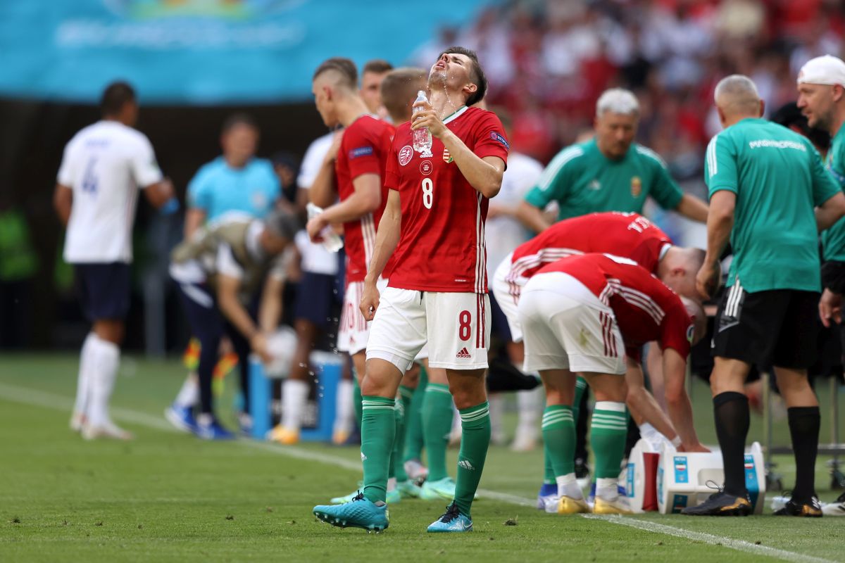 Imagini emoționante! Ce au făcut vedetele Franței înainte de meciul cu Ungaria