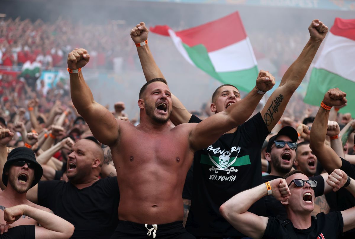 Vulcanul maghiar a erupt! Momente uluitoare după golul Ungariei » Jurnalistă luată cu fulgi cu tot! Imaginile zilei la EURO