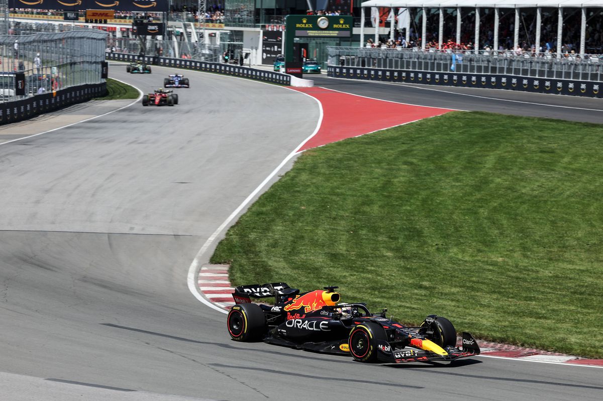 Verstappen se impune în MP al Canadei, iar dominarea Red Bull în Formula 1 continuă!